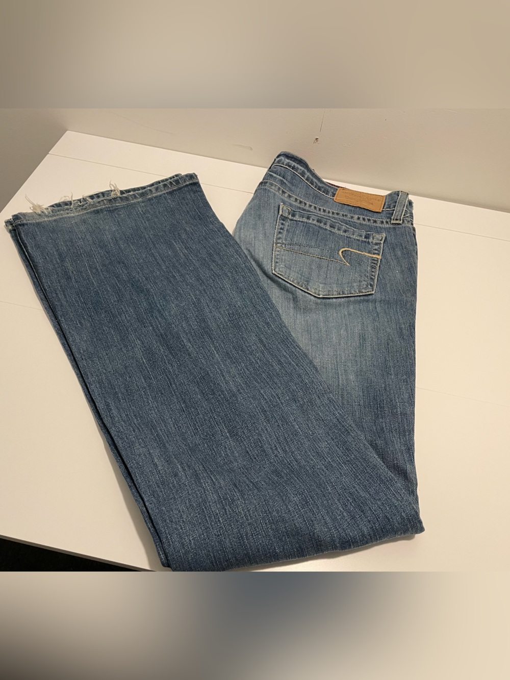 American Eagle Brand Size 12 Hipster Style Light Wash Denim Jeans
